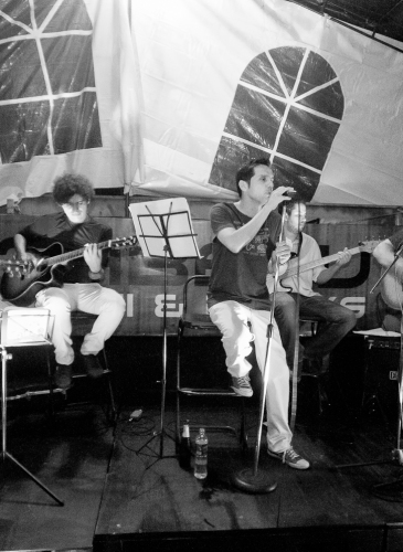 Adrenos en el escenario