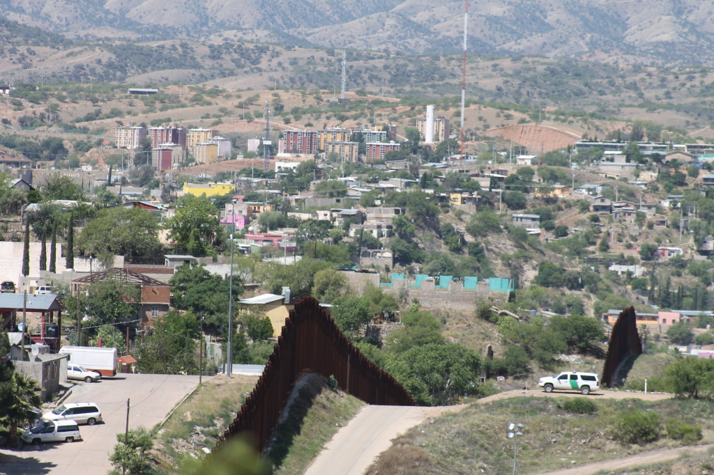Cruce en la zona de Nogales, en Arizona, Estados Unidos, y Sonora, México.