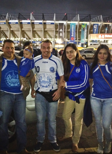 Afición en el azteca-5
