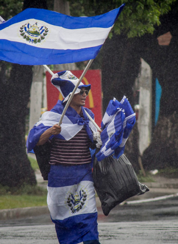 El Salvador Independencia 195 Años