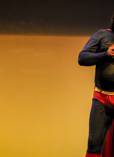 El Salvador Teatro Superman
